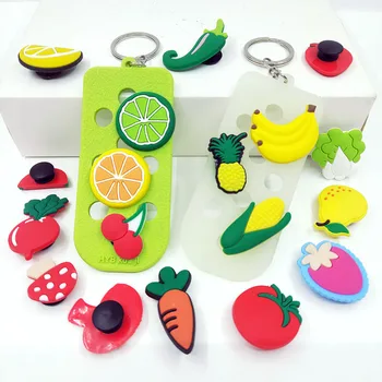 1PCS PVC keychain Ovocia a zeleniny, rastlín cartoon vzor Obuvi, kľúčové tlačidlá zapadajú do krúžok na nosenie deti, ženy klávesy taška na príslušenstvo