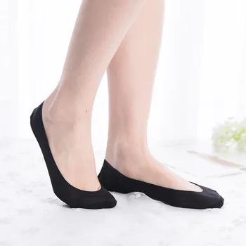 2022 Ženy Bežné Ultratenké Neviditeľné No-Show Non Slip Loafer Líniové Nízky Strih Krátke Bavlna Loď Ponožky Čierna Béžová Biela Wholesales