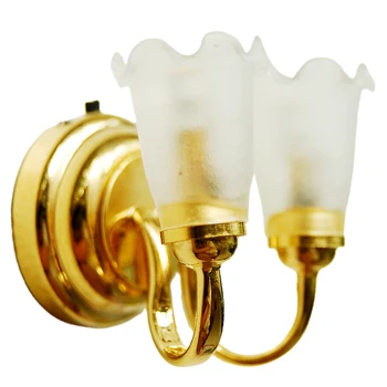 Domček pre bábiky Miniatúrne LED Batérie Svetlo Nástenné Svietidlo 1:12 alebo 1/6 Rozsahu Lampa