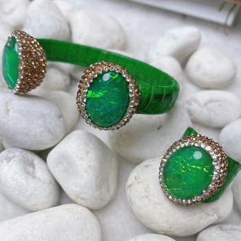 Európsky a Americký štýl živice mieste farba conch zelený prsteň náramok nastaviť ženské osobnosti trend elegantné šperky temperament